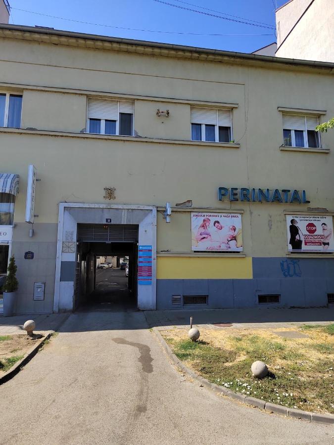 Old Town Apartments Novi Sad Exterior foto